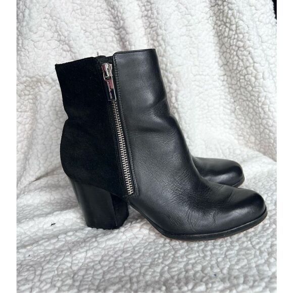 MK Bootie  - Picture 1 of 9